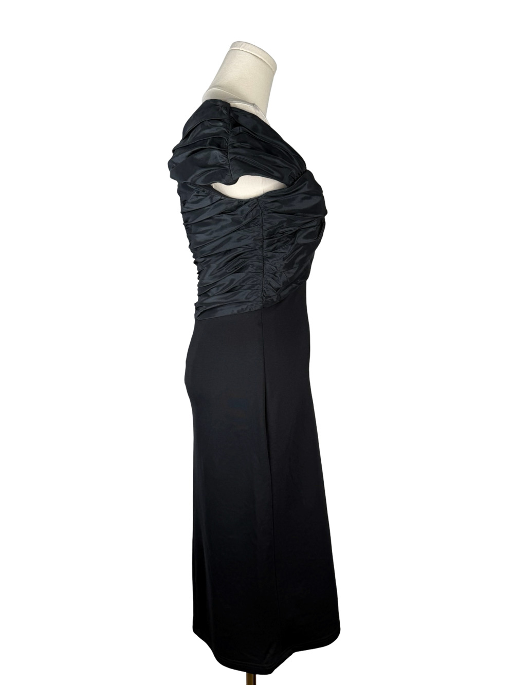Tadashi Shoji Black Off-Shoulder Ruched Satin Bodice Midi Dress Sz. 4 NWT - Picture 2 of 4